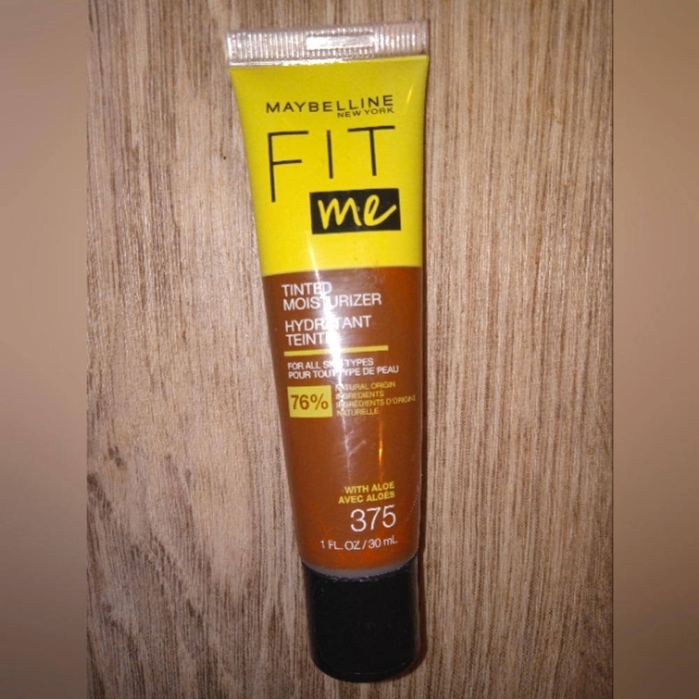 Maybelline FIT tinted moisturizer mocha brown